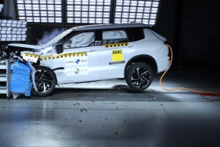Novos resultados do Latin NCAP: Decepcionante zero estrela para o primeiro Veículo Elétrico, três estrelas para o Novo Sportage e Mitsubishi retorna às cinco estrelas — 5