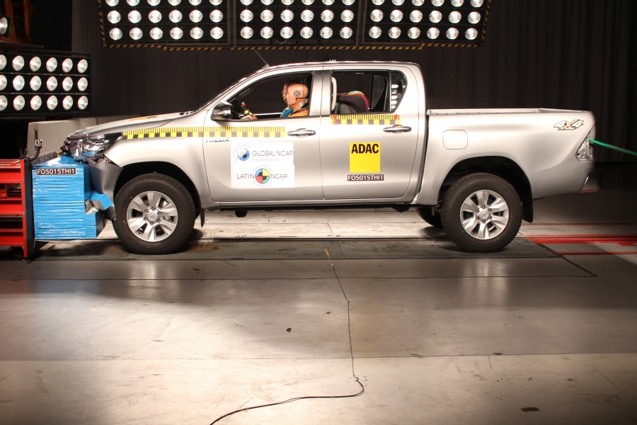 Toyota Hilux Double Cab / SW4 + 7 Airbags (desde 01/07/2019) VIN 8AJKX3CD9L20120 — 1