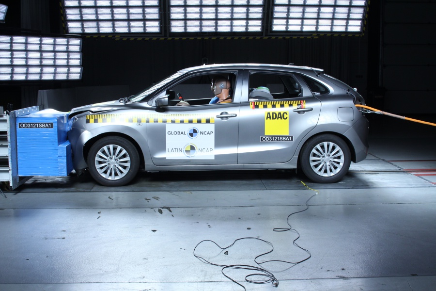 Suzuki Baleno + 2 Airbags — 1