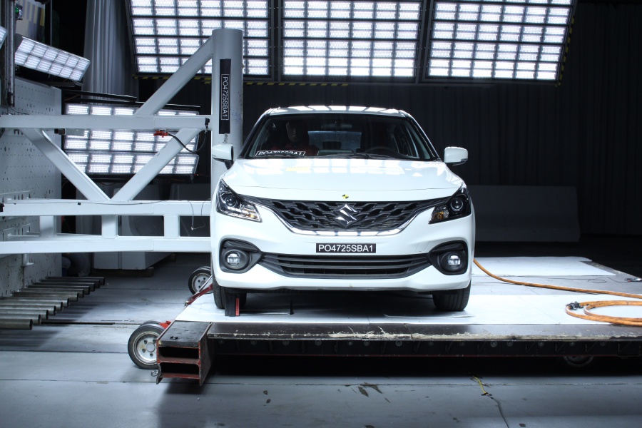 Suzuki Baleno + 6 Airbags — 1