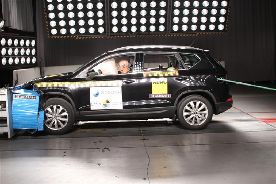 Seat Ateca + 7 Airbags — 1