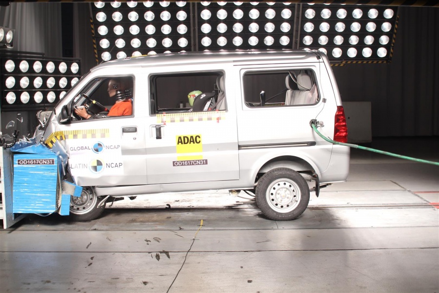 Chevrolet N300 (passageiros) - NO Airbags — 1